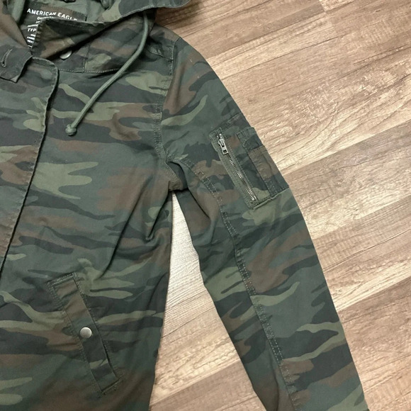 AEO Green Camo Love Embroidered Hood Jacket - Picture 4 of 11